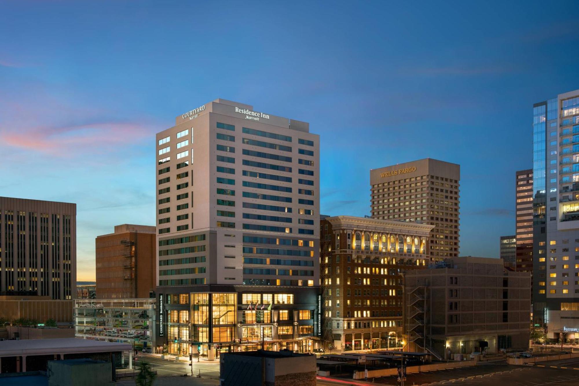 Residence Inn By Marriott Phoenix Downtown Exterior photo